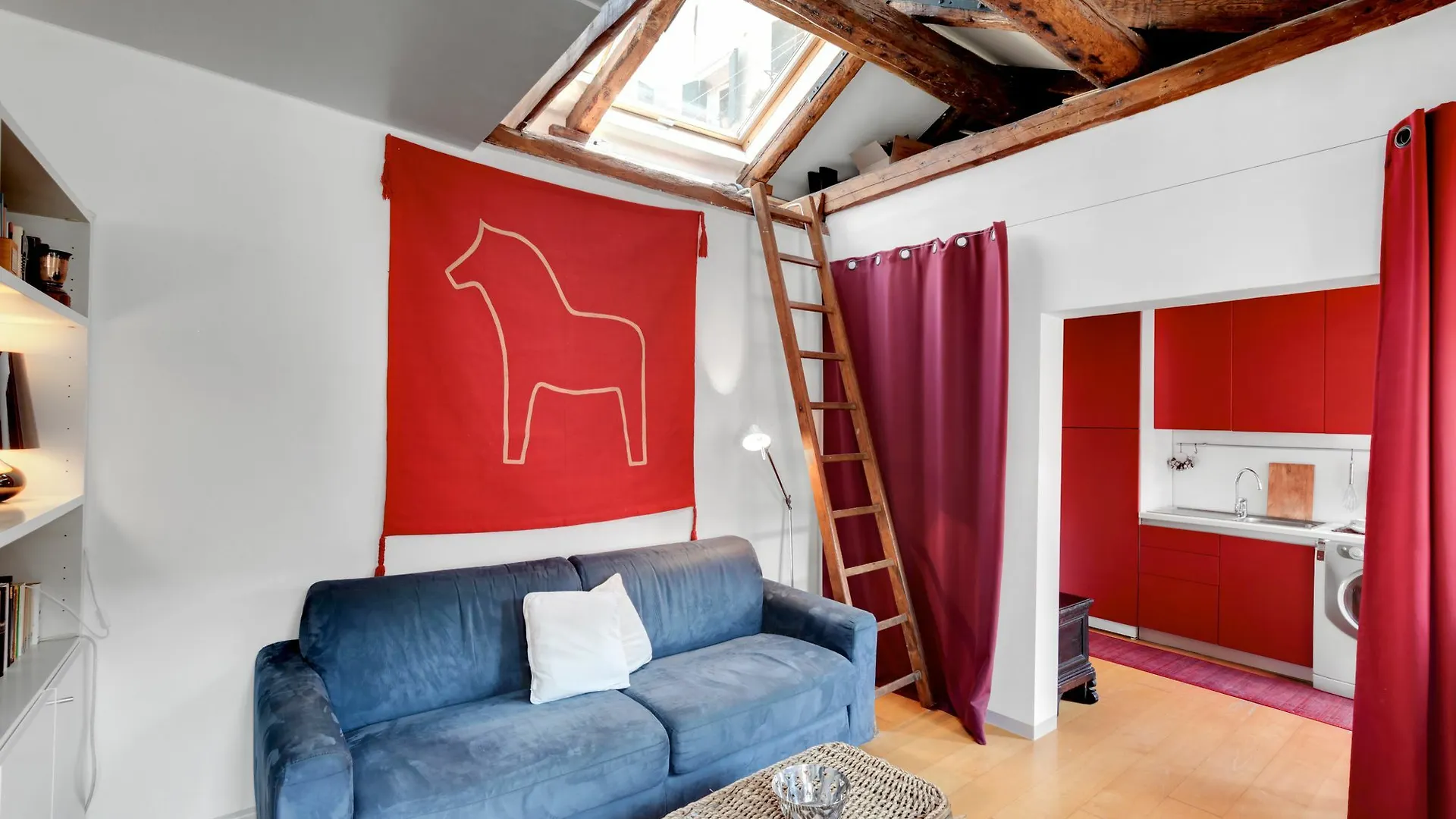 Bragora Smoochy Attic Venice 0*,